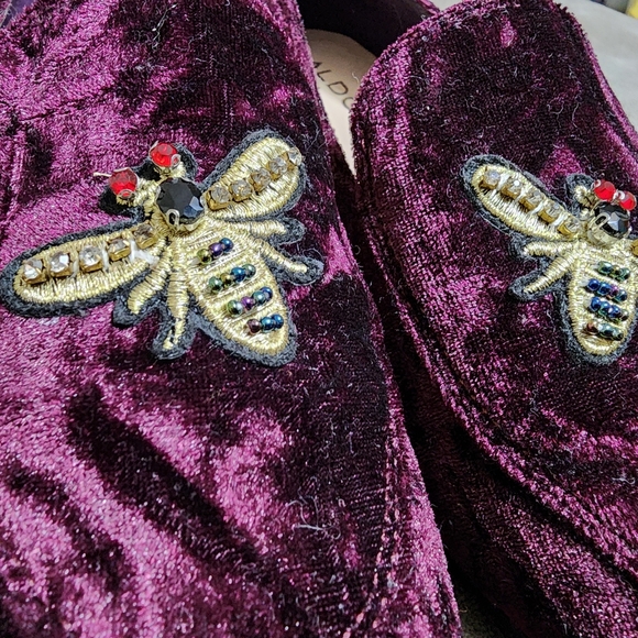Aldo Caveny Velvet Loafers Embroidered Bee Slip On Flats Women's Size 6.5 - Picture 6 of 12